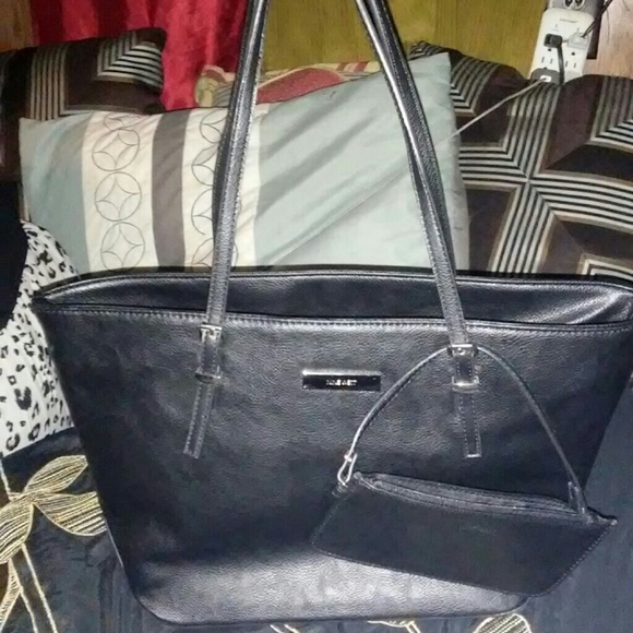 Nine West purse - Picture 2 of 4